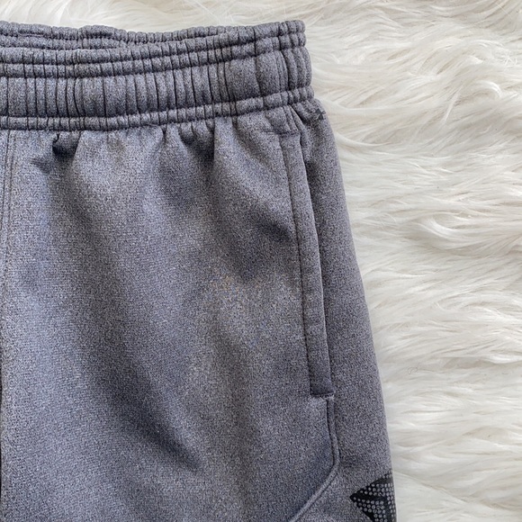 Under Armour | Storm Loose Fit Sweatpants - Picture 5 of 14